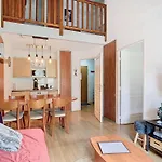 아파트 2 En Duplex A 라몽지